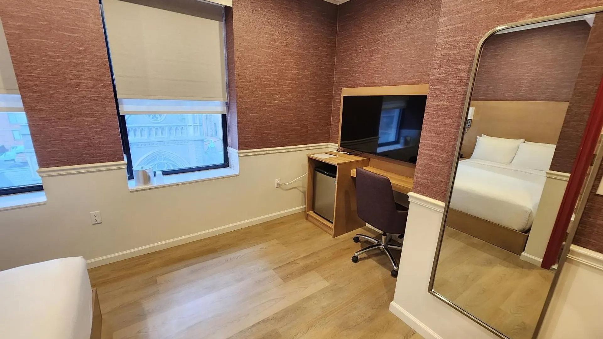 The Mayfair Hotel Times Square, Ascend Hotel Collection New York