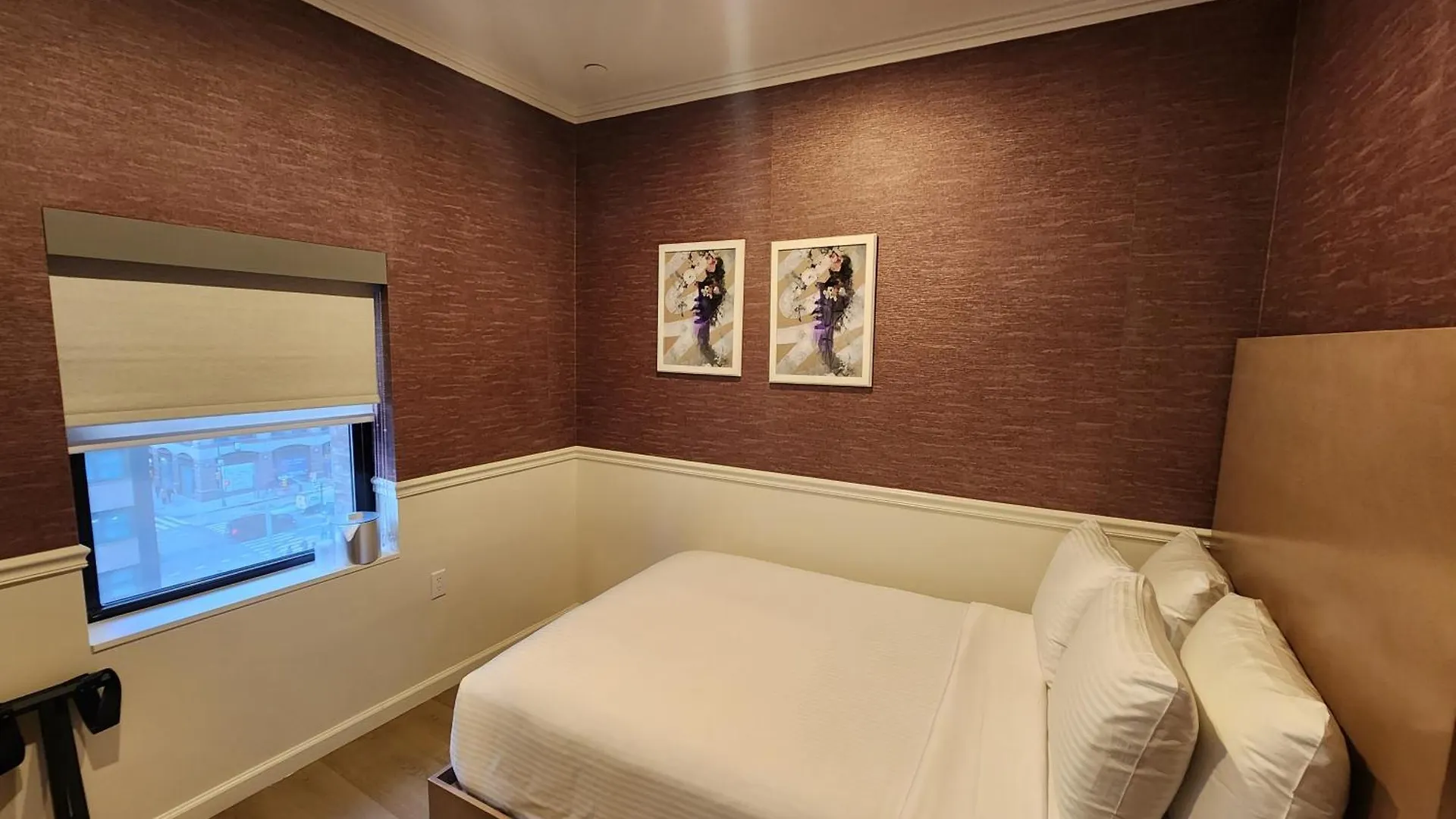 The Mayfair Hotel Times Square, Ascend Hotel Collection New York