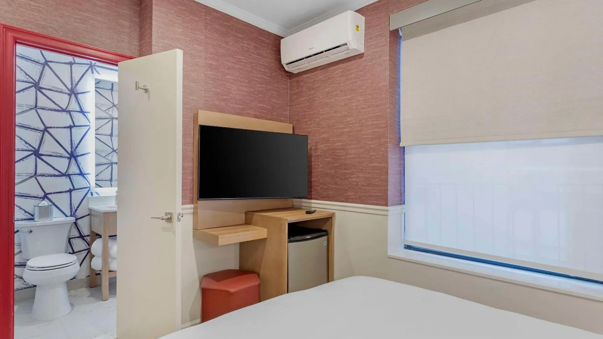 The Mayfair Hotel Times Square, Ascend Hotel Collection New York 3*,