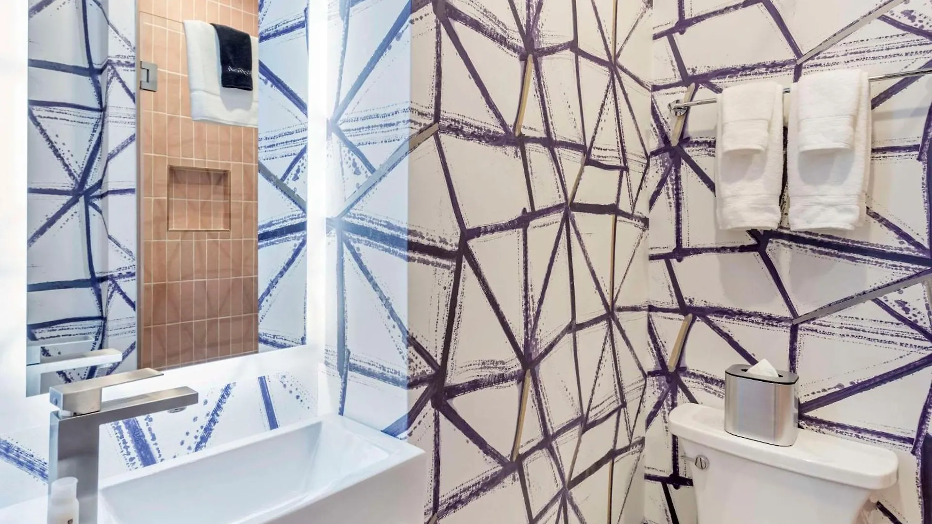The Mayfair Hotel Times Square, Ascend Hotel Collection New York 3*,